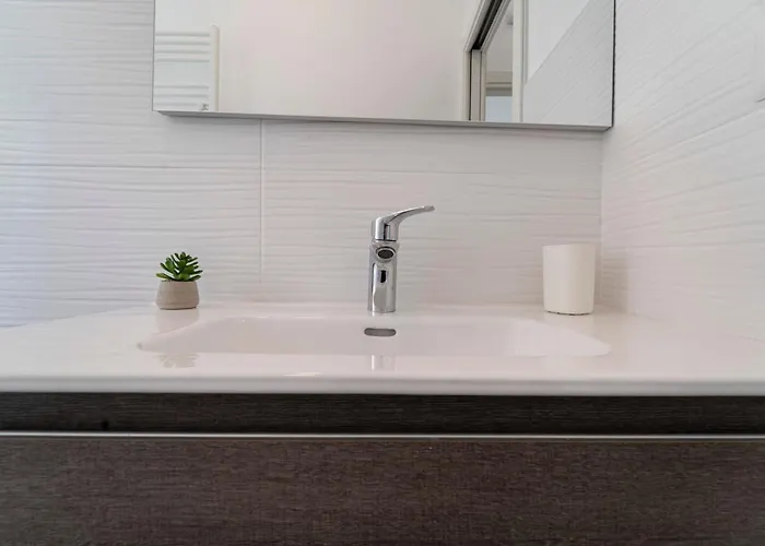 Modern Flat 10 Minutes Duomo Lejlighed Milano